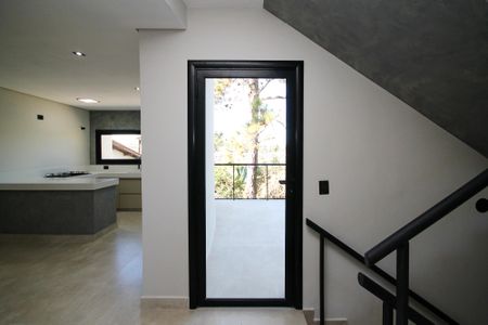 Casa de condomínio para alugar com 403m², 3 quartos e 5 vagas Casa de condomínio para alugar com 403m², 3 quartos e 5 vagasVaranda Sala 2