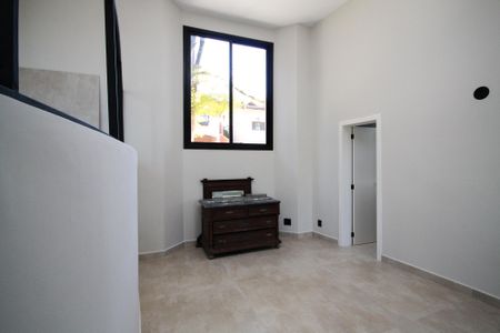 Casa de condomínio para alugar com 403m², 3 quartos e 5 vagas Casa de condomínio para alugar com 403m², 3 quartos e 5 vagasSala 2