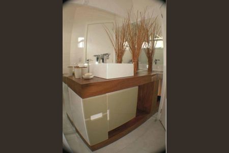 Banheiro de apartamento para alugar com 3 quartos, 176m² em Itacorubi, Florianópolis