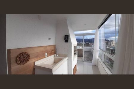 Varanda de apartamento para alugar com 3 quartos, 176m² em Itacorubi, Florianópolis