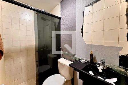 Apartamento à venda com 120m², 3 quartos e 1 vaga Apartamento à venda com 120m², 3 quartos e 1 vagaBanheiro