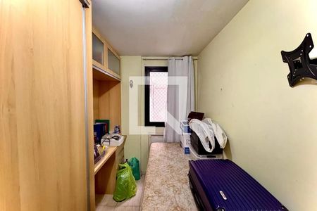 Apartamento à venda com 120m², 3 quartos e 1 vaga Apartamento à venda com 120m², 3 quartos e 1 vagaQuarto