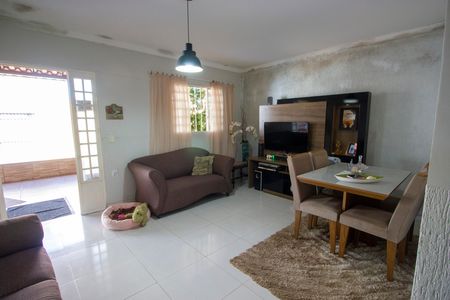 Casa à venda com 3 quartos, 185m² em Sh Sol Nascente, Brasília