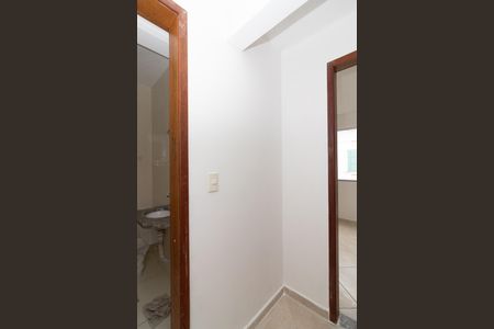 Casa de condomínio para alugar com 62m², 2 quartos e 1 vagaHall da Escada