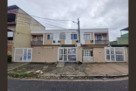 Casa de condomínio para alugar com 62m², 2 quartos e 1 vagaFachada