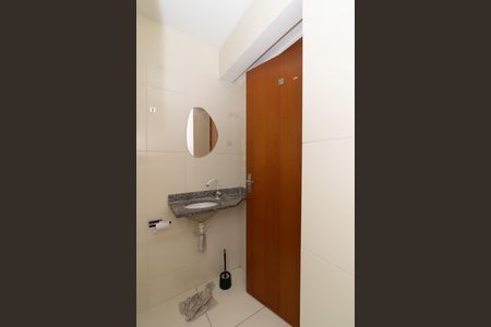 Casa de condomínio para alugar com 62m², 2 quartos e 1 vagaBanheiro