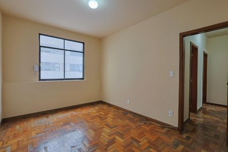 Apartamento à venda com 3 quartos, 75m² em Centro, Belo Horizonte