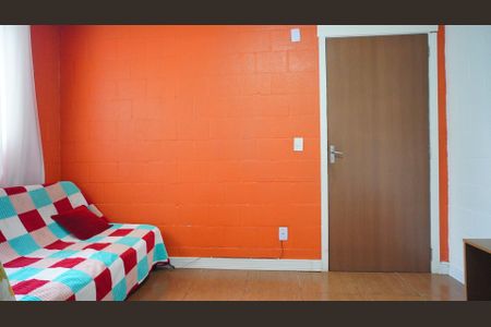 Sala  de apartamento à venda com 2 quartos, 38m² em Mário Quintana, Porto Alegre