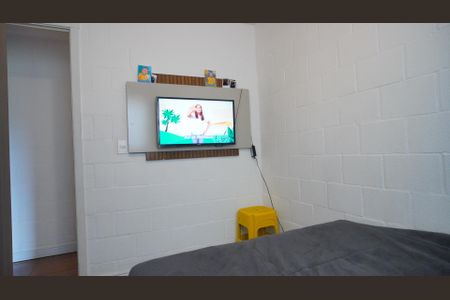 Quarto 1 de apartamento à venda com 2 quartos, 38m² em Mário Quintana, Porto Alegre