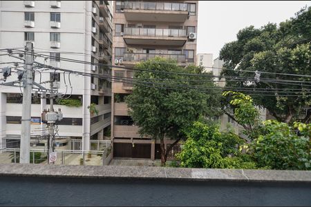 Casa para alugar com 300m², 3 quartos e 1 vaga Casa para alugar com 300m², 3 quartos e 1 vagaTerraço