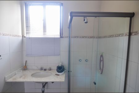 Casa para alugar com 300m², 3 quartos e 1 vaga Casa para alugar com 300m², 3 quartos e 1 vagaBanheiro 1