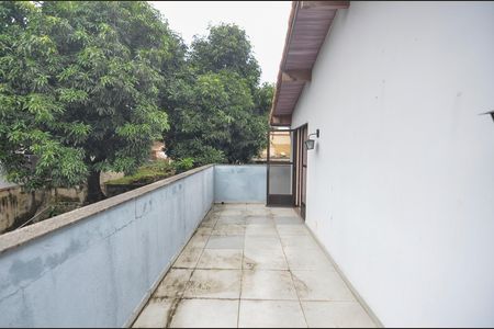 Casa para alugar com 300m², 3 quartos e 1 vaga Casa para alugar com 300m², 3 quartos e 1 vagaTerraço