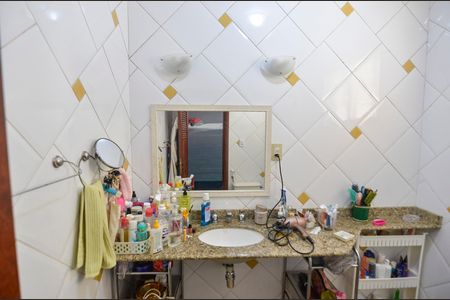 Casa para alugar com 300m², 3 quartos e 1 vaga Casa para alugar com 300m², 3 quartos e 1 vagaBanheiro da Suíte 3