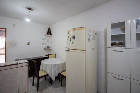 Cozinha de casa à venda com 3 quartos, 360m² em Planalto, Belo Horizonte