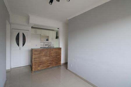 Sala de apartamento para alugar com 2 quartos, 44m² em Canhema, Diadema