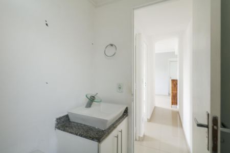 Apartamento para alugar com 44m², 2 quartos e sem vaga Apartamento para alugar com 44m², 2 quartos e sem vagaBanheiro