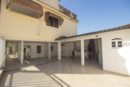 Casa para alugar com 150m², 2 quartos e 2 vagasQuintal