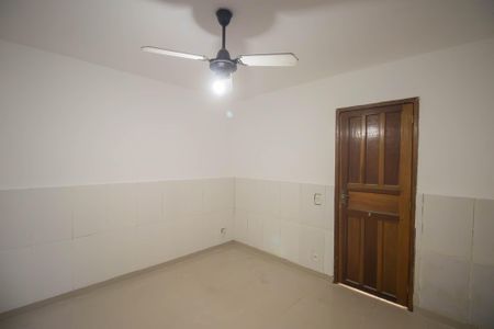 Casa para alugar com 150m², 2 quartos e 2 vagasQuarto 1