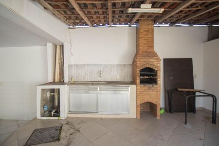 Casa para alugar com 150m², 2 quartos e 2 vagasChurrasqueira