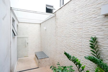 Apartamento à venda com 95m², 2 quartos e 1 vagaVaranda