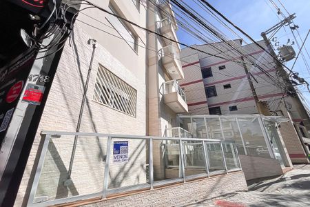 Apartamento à venda com 95m², 2 quartos e 1 vagaFachada + plaquinha