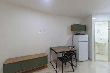 Sala/Cozinha de apartamento para alugar com 2 quartos, 36m² em Vila Bela, São Paulo