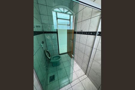 Casa à venda com 280m², 6 quartos e 3 vagas Casa à venda com 280m², 6 quartos e 3 vagasBanheiro da Suíte 2