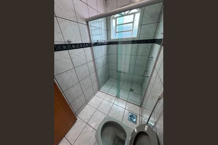 Casa à venda com 280m², 6 quartos e 3 vagas Casa à venda com 280m², 6 quartos e 3 vagasBanheiro da Suíte 2