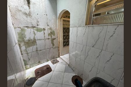 Casa à venda com 280m², 6 quartos e 3 vagas Casa à venda com 280m², 6 quartos e 3 vagasÁrea de Serviço