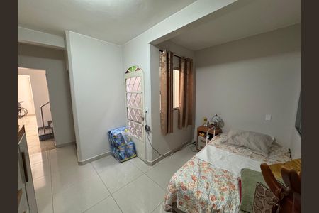 Casa à venda com 280m², 6 quartos e 3 vagas Casa à venda com 280m², 6 quartos e 3 vagasSuíte 1