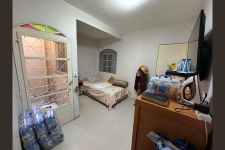 Casa à venda com 280m², 6 quartos e 3 vagas Casa à venda com 280m², 6 quartos e 3 vagasSuíte 1