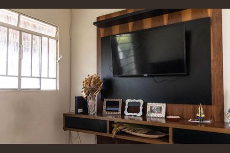 Sala de casa para alugar com 3 quartos, 105m² em Palmeiras, Belo Horizonte