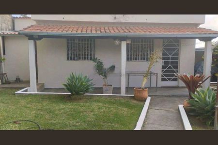 Casa para alugar com 105m², 3 quartos e 4 vagas