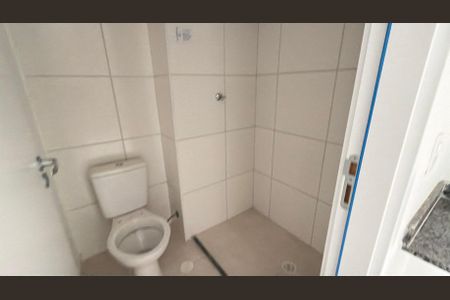 Apartamento à venda com 34m², 2 quartos e sem vaga Apartamento à venda com 34m², 2 quartos e sem vagaBanheiro