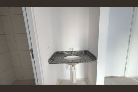 Apartamento à venda com 34m², 2 quartos e sem vaga Apartamento à venda com 34m², 2 quartos e sem vagaBanheiro