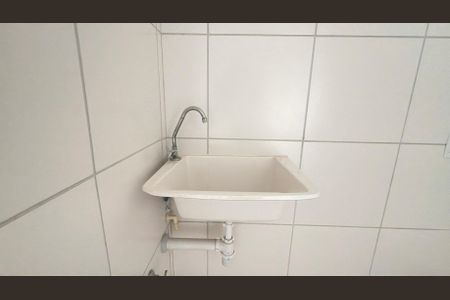 Apartamento à venda com 34m², 2 quartos e sem vaga Apartamento à venda com 34m², 2 quartos e sem vagaÁrea de Serviço