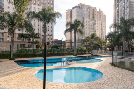 Apartamento para alugar com 68m², 3 quartos e 1 vagaÁrea comum - Piscina