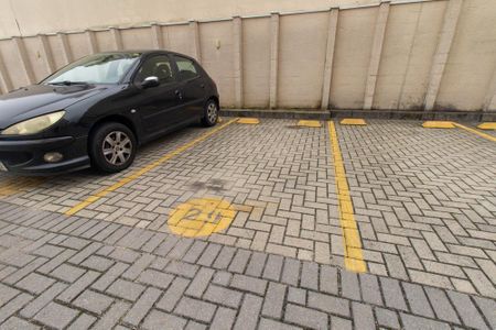 Apartamento para alugar com 34m², 1 quarto e 1 vaga Apartamento para alugar com 34m², 1 quarto e 1 vagaGaragem