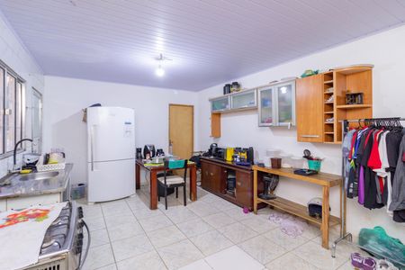Casa para alugar com 2 quartos, 82m² em Estância Jaraguá, São Paulo