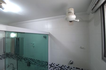 Banheiro de apartamento à venda com 1 quarto, 48m² em Vila Nova Conceição, São Paulo
