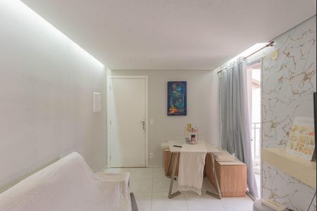 Sala de apartamento para alugar com 2 quartos, 49m² em Recanto do Sol I, Campinas