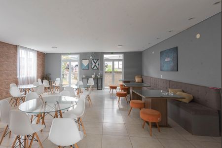 Apartamento para alugar com 49m², 2 quartos e sem vagaÁrea comum - Salão de festas