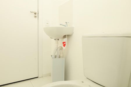 Apartamento para alugar com 42m², 2 quartos e sem vagaBanheiro