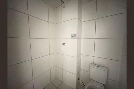 Apartamento à venda com 37m², 2 quartos e sem vaga Apartamento à venda com 37m², 2 quartos e sem vagaBanheiro