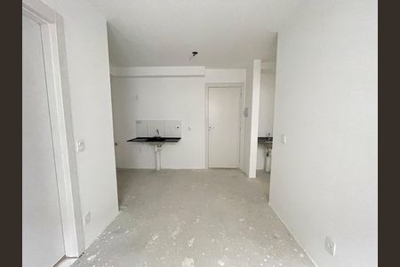 Apartamento à venda com 37m², 2 quartos e sem vaga Apartamento à venda com 37m², 2 quartos e sem vagaSala