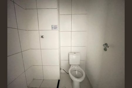 Apartamento à venda com 37m², 2 quartos e sem vaga Apartamento à venda com 37m², 2 quartos e sem vagaBanheiro