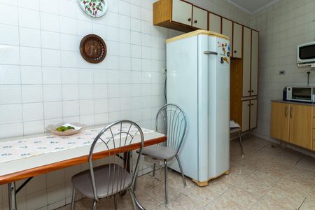 Apartamento à venda com 74m², 2 quartos e sem vaga Apartamento à venda com 74m², 2 quartos e sem vagaCozinha