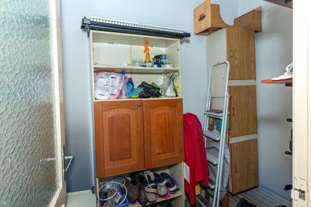 Apartamento à venda com 74m², 2 quartos e sem vaga Apartamento à venda com 74m², 2 quartos e sem vagaQuarto de Serviço