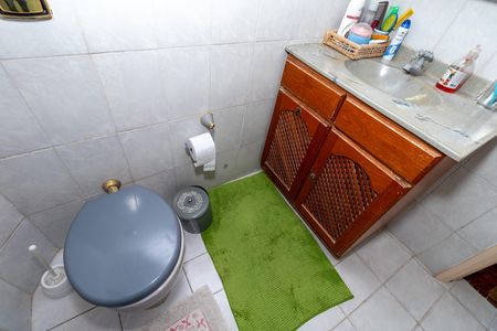 Apartamento à venda com 74m², 2 quartos e sem vaga Apartamento à venda com 74m², 2 quartos e sem vagaBanheiro