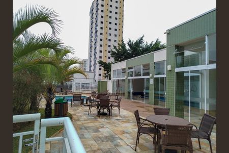 Apartamento para alugar com 86m², 3 quartos e 2 vagasDeck da piscina